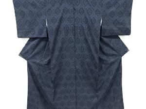 リサイクル　花亀甲模様織り出し本場泥大島紬着物(5マルキ)